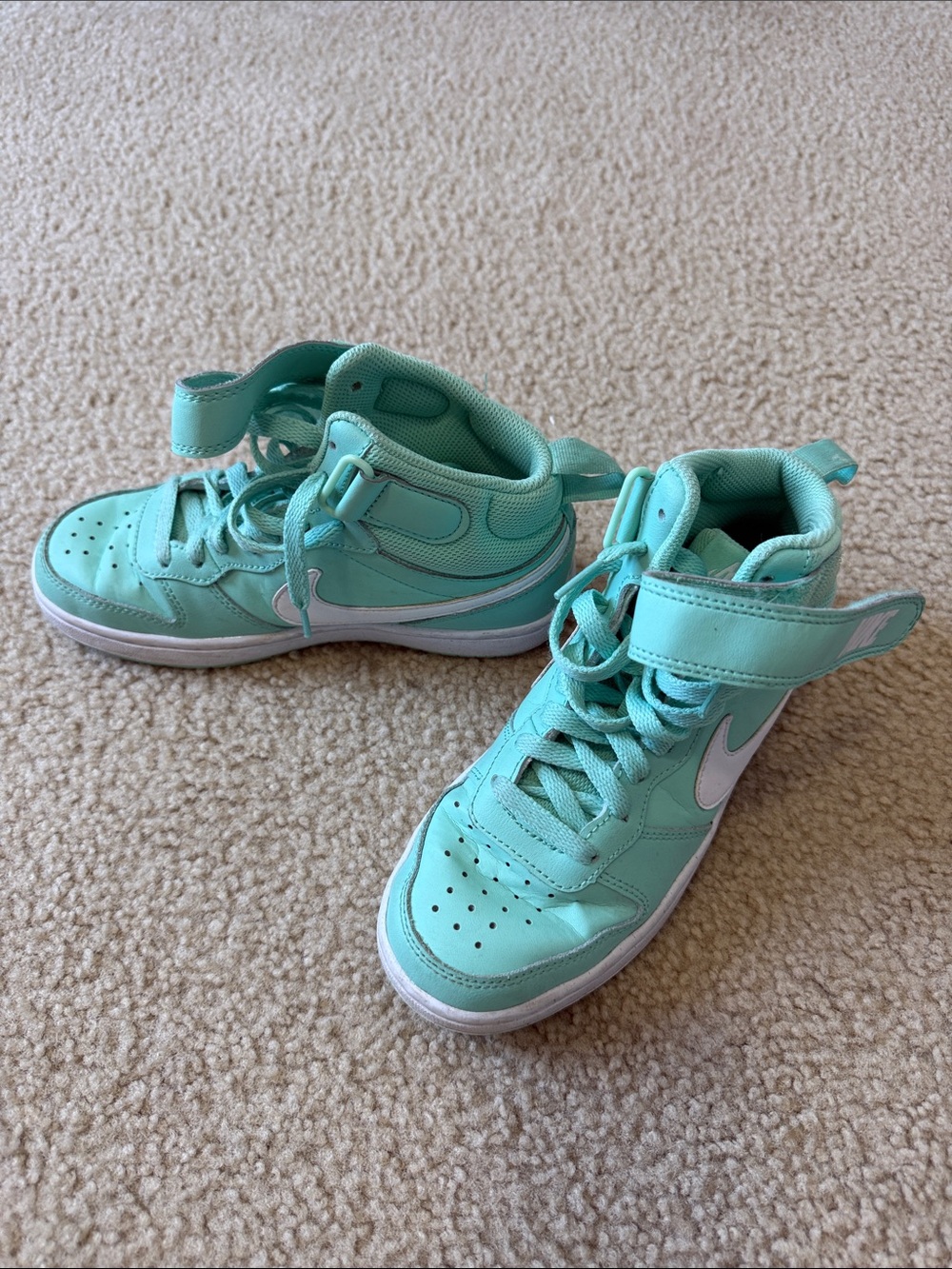 Nike Kids High-Top Sneakers 3.5Y